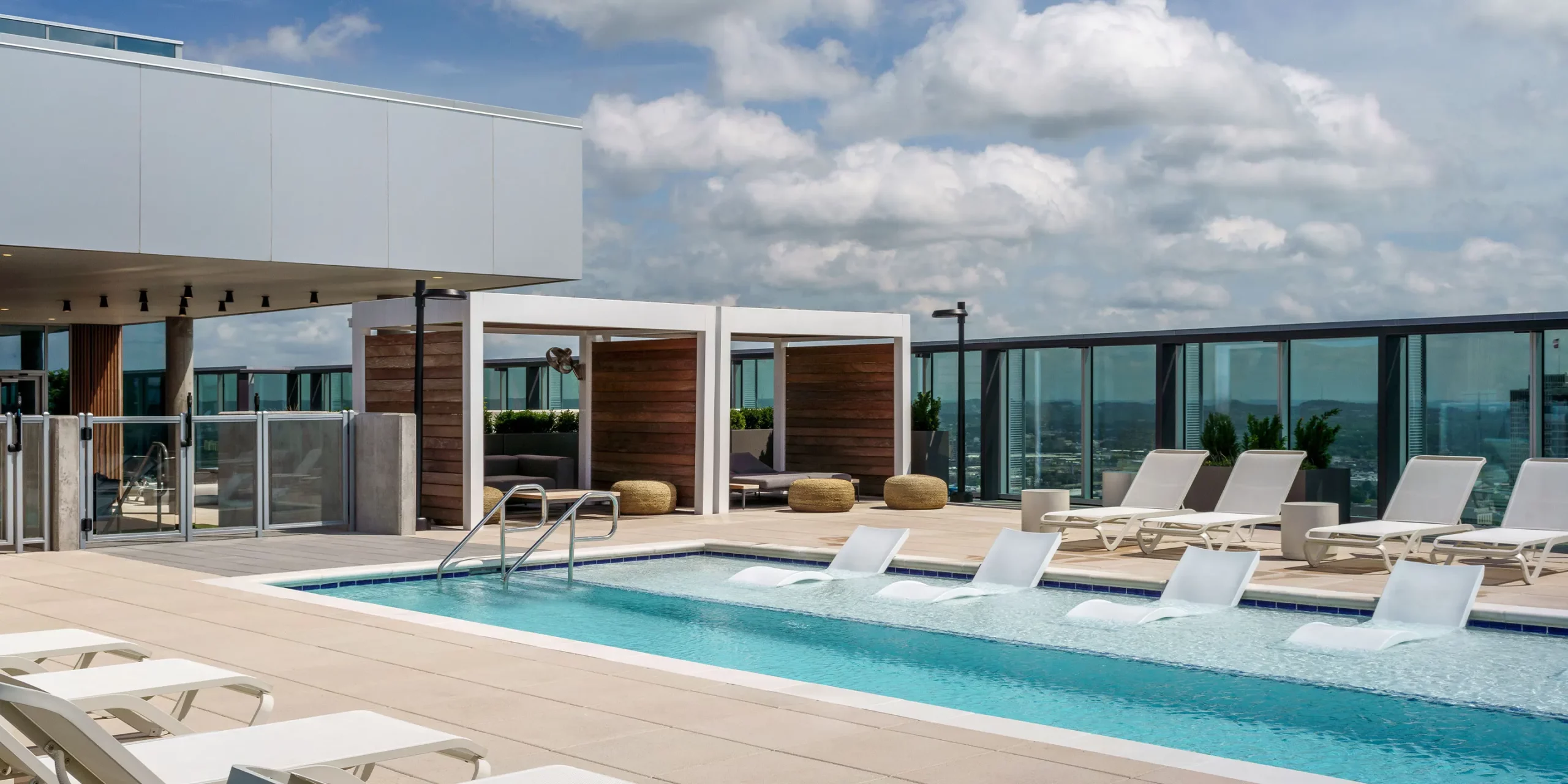 The Residences at Broadwest, Rooftop Pool
