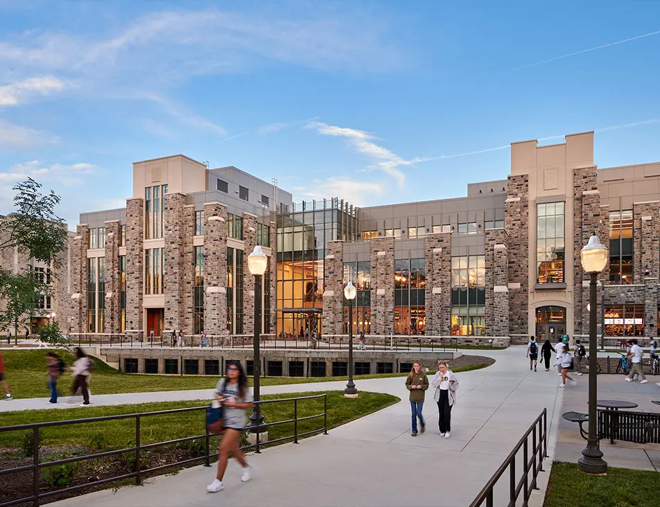 Hitt Hall Dining Facility and School of Construction at Virginia Tech -  Cooper Carry