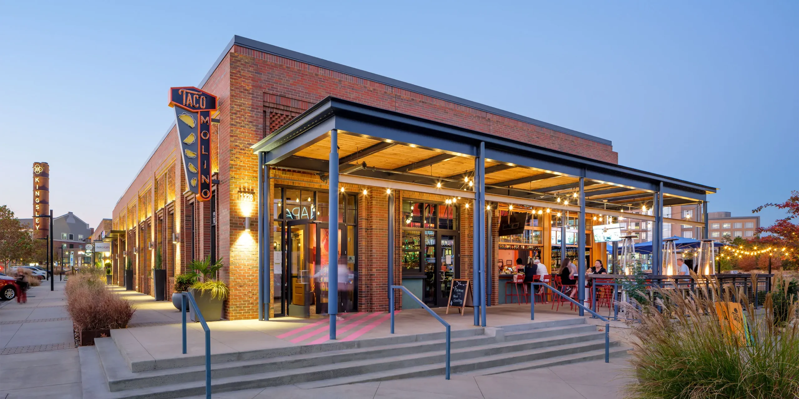 Kingsley, Mixed-Use Retail Development, Restaurant