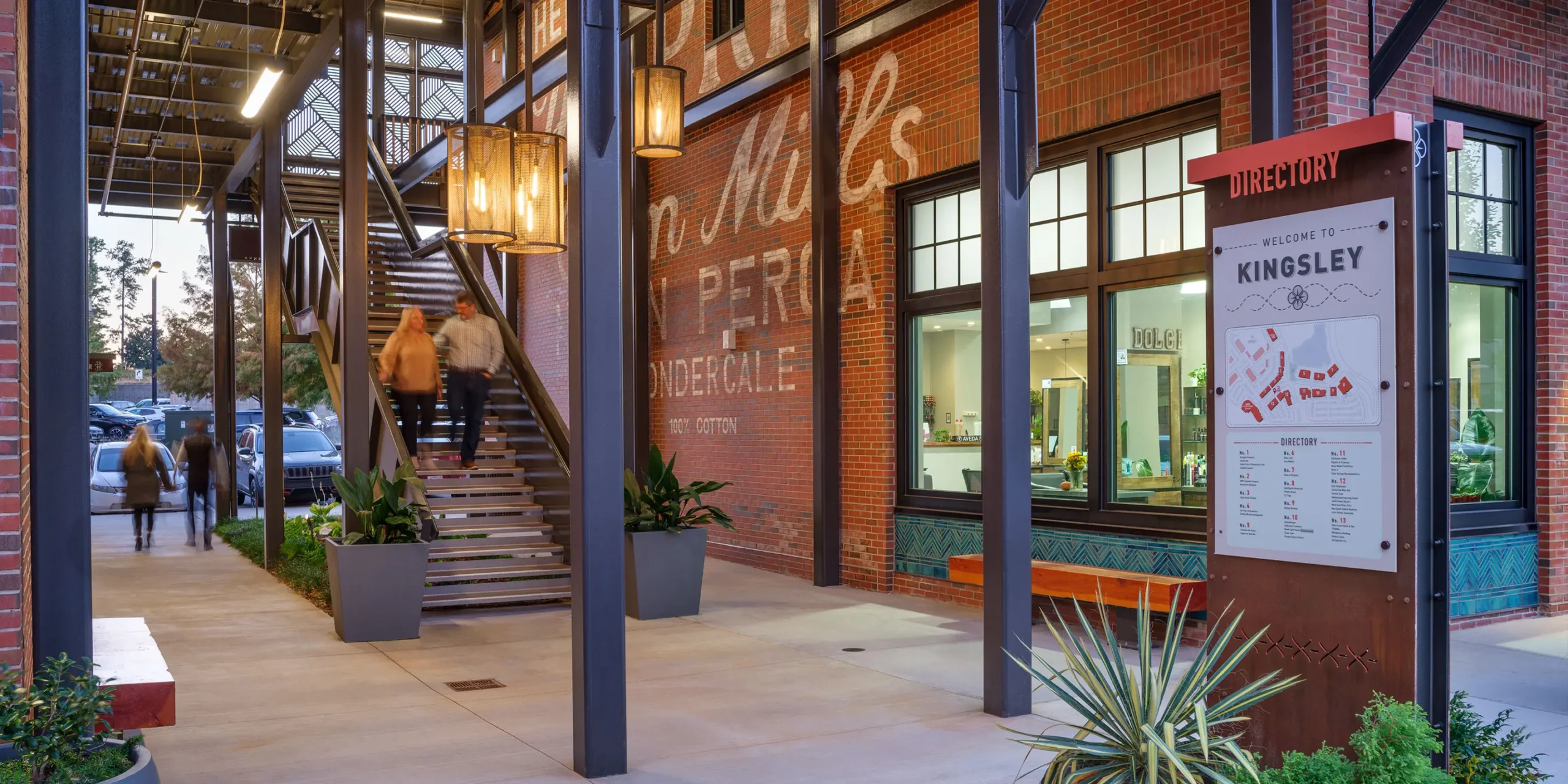 Kingsley, Mixed-Use Retail Development, Wayfinding