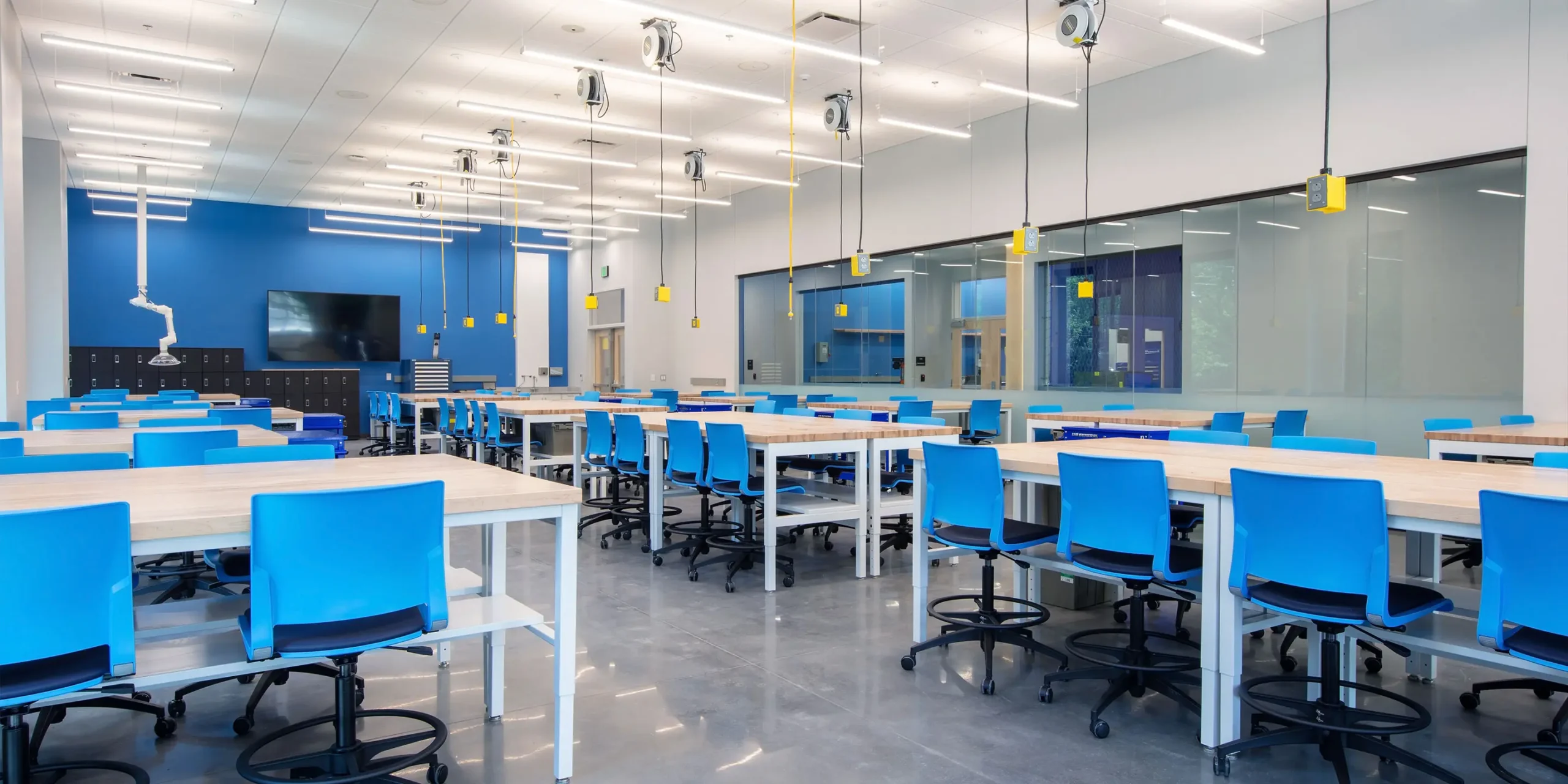 Flexible engineering laboratory designed for evolving research and instruction at Middle Tennessee State University